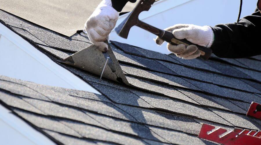 Professional Flat Roofing Installation in Delphi, IN